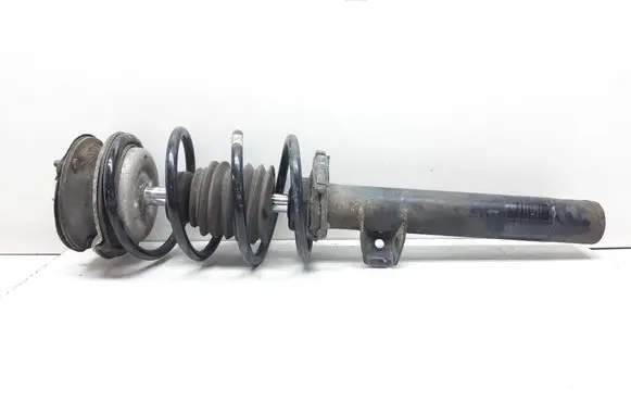 BMW 3 E92 E93 Front shock absorber with coil spring 6782330 31316782330