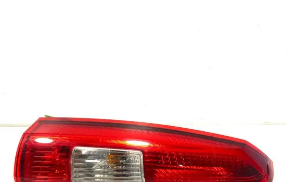 Volvo V70 Rear/tail lights 9154493