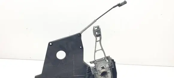 Volvo S80 Front door lock