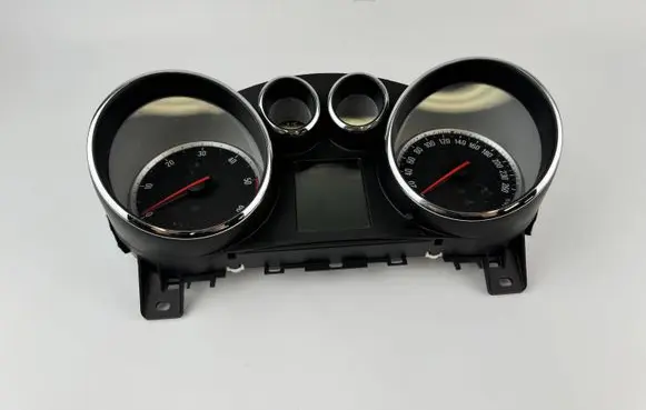 Opel Astra J Speedometer (instrument cluster) 13338434 50843431 600775881