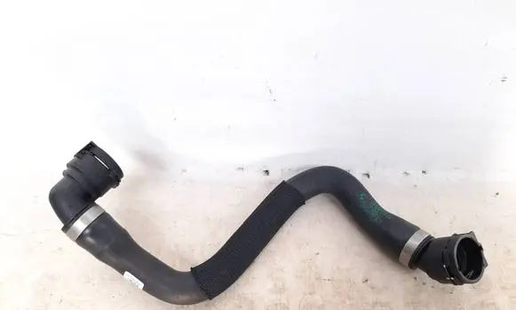 BMW 5 G60 G61 Engine coolant pipe/hose 8847221 11538847221