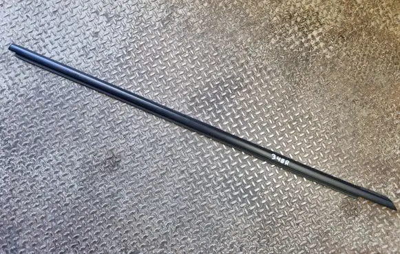 Dodge Challenger Front door glass trim molding 