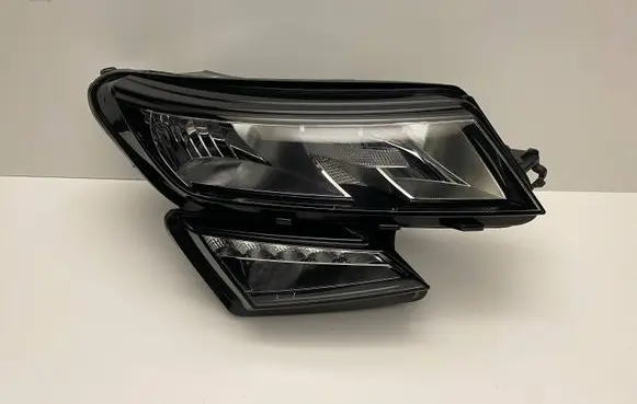 Skoda Kodiaq Headlight/headlamp 11EF01266910