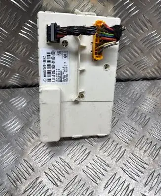 Mercedes-Benz E C207 W207 Other control units/modules A2079004400 A2079022200 A2079011600