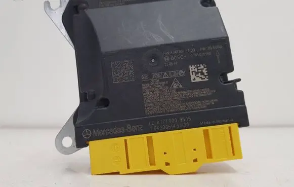 Mercedes-Benz B W247 Airbag control unit/module A1779028323 A1779009515 0285020950