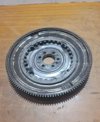 Volkswagen PASSAT B7 Flywheel