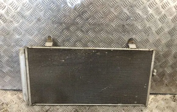 A/C cooling radiator (condenser)