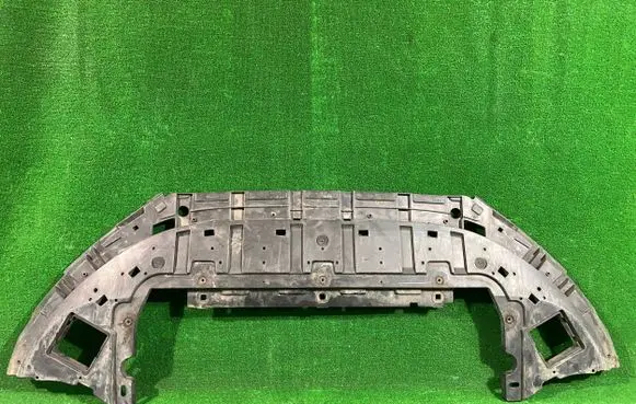 Volvo V40 Front bumper skid plate/under tray 31455220