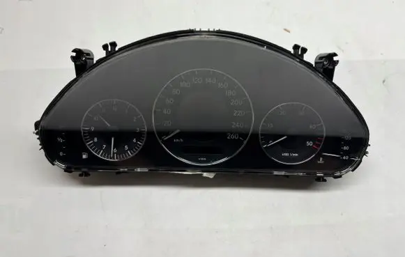 Mercedes-Benz E W211 Speedometer (instrument cluster) A2115404548