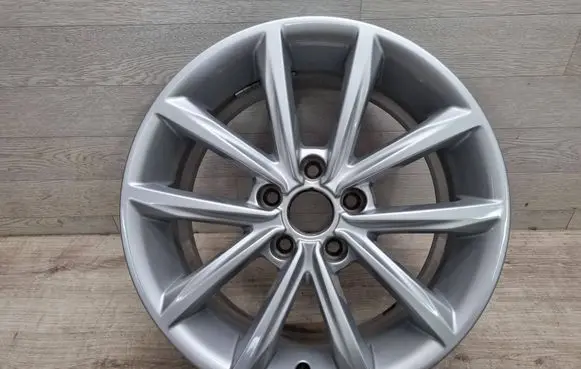 R17 alloy rim