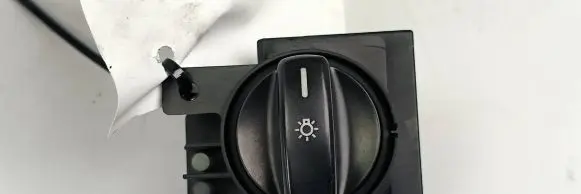 Mercedes-Benz A W169 Light switch 1695451304