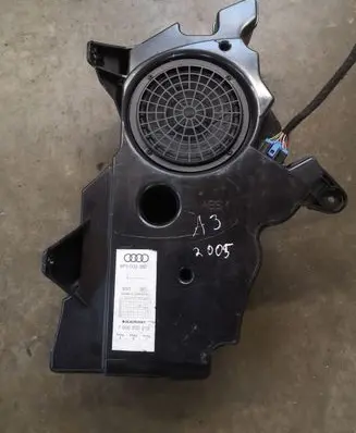 Audi A3 S3 8P Subwoofer speaker 7606500216