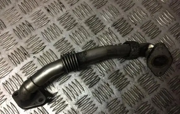 Ford Galaxy EGR valve line/pipe/hose 038131521af