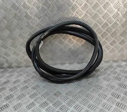 Rubber seal rear door