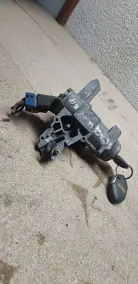 Mitsubishi Galant Ignition lock 337360