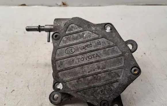 Toyota Corolla Verso AR10 Vacuum pump 293000R010