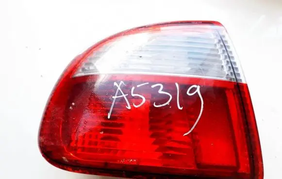 Seat Toledo II (1M) Rear/tail lights 1M5945095B