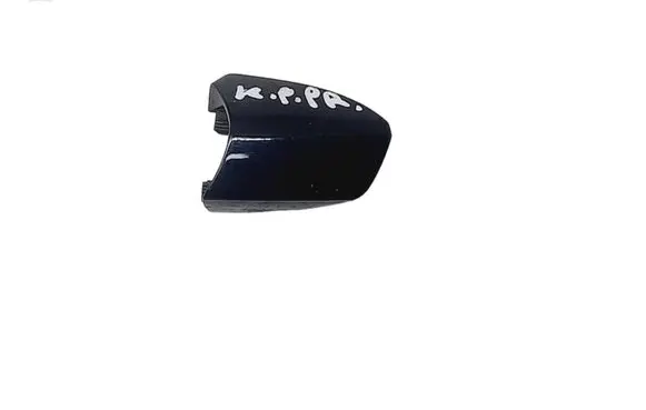Mercedes-Benz C W204 Front door handle cover A2047600320