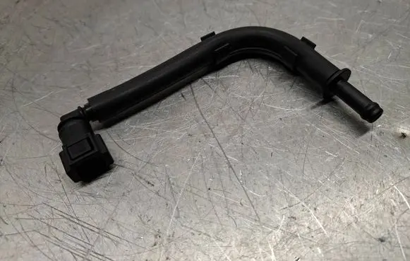 Toyota Yaris Fuel main line pipe 