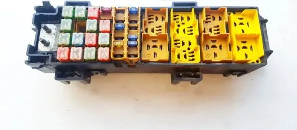 Jeep Grand Cherokee (WJ) Fuse box set
