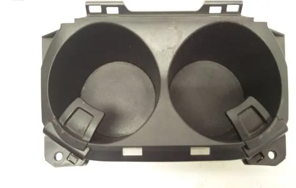 Cup holder front