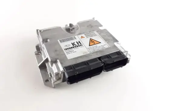 Subaru Forester SH Engine control unit/module 22611AP200 2758009253
