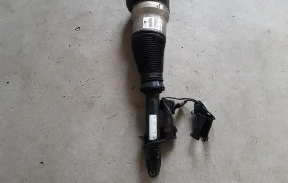 Mercedes-Benz S C217 Front shock absorber/damper A2173200413