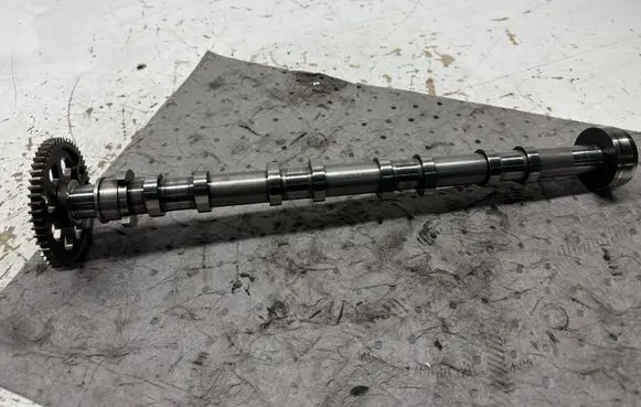 Volvo V60 Camshaft 31401336