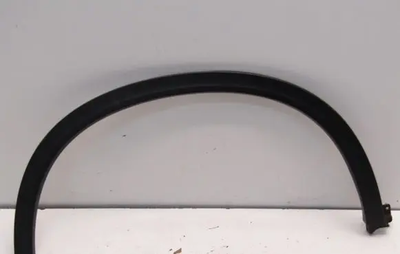 Suzuki Vitara (LY) Rear arch trim 7725154P0