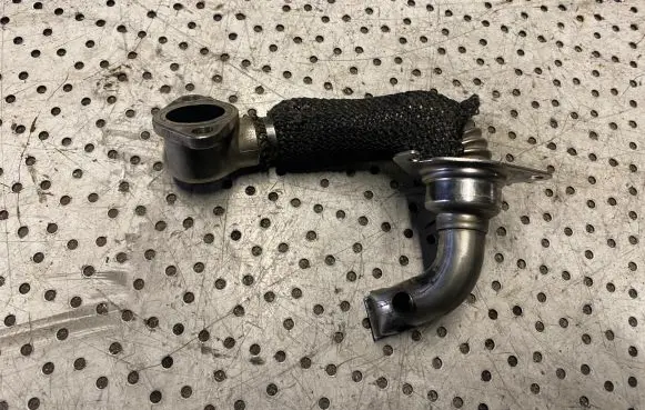 Opel Combo D EGR valve line/pipe/hose