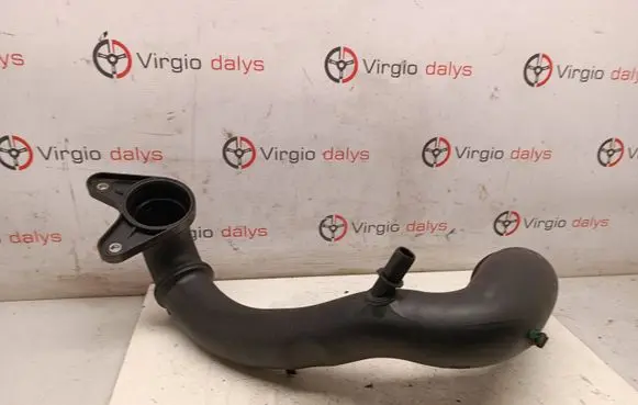 Renault Master III Engine coolant pipe/hose 165763705R