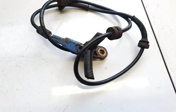 Nissan Primera ABS brake wheel speed sensor 47901av700