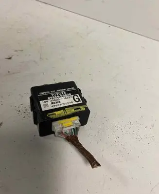 Toyota Avensis T250 Light module LCM 8996005020 3560016337 49697055548
