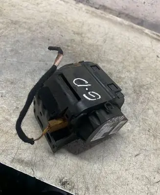 Peugeot 308 Rear seatbelt 655914500C