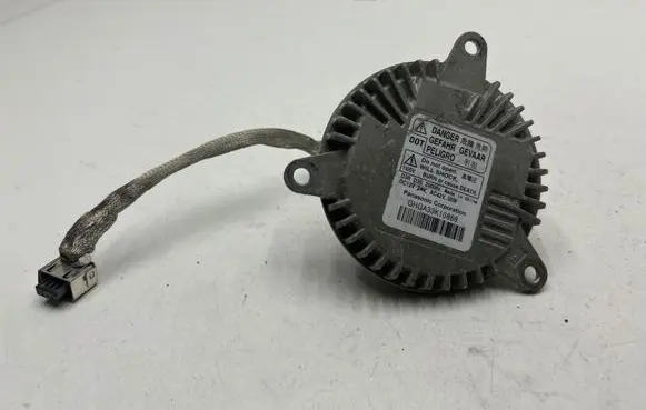 Chevrolet Camaro Xenon control unit/module GHGA33K10868