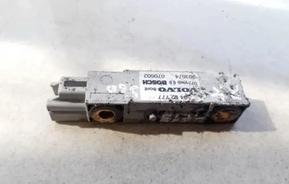 Volvo S60 Airbag deployment crash/impact sensor 9452777 003674070602