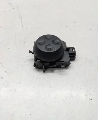 Mercedes-Benz E W213 Seat control switch A2059057803 10097856