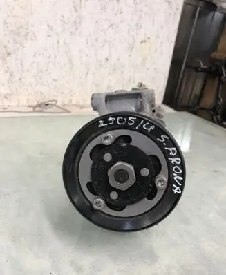 Seat Arona Air conditioning (A/C) compressor (pump) 5Q0816803D