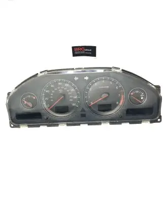 Volvo XC70 Speedometer (instrument cluster) 30682278 69594250T 8602884