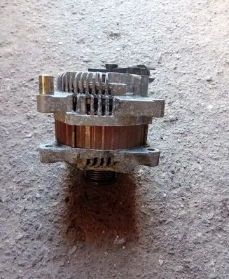 Citroen C5 Generator/alternator 9654752880 A004TJ0084A