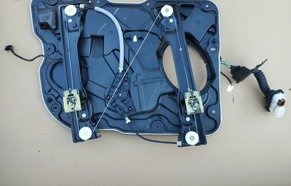 Dodge Durango III Front window lifting mechanism without motor 68231062AC