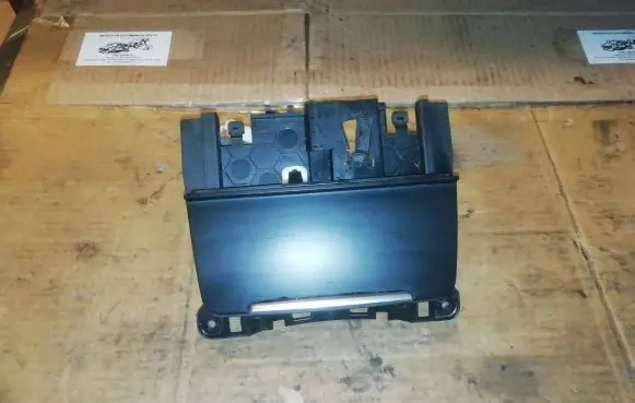 Audi Q5 SQ5 Car ashtray 8K0857951