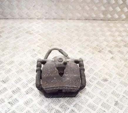 Mercedes-Benz C W205 Front brake caliper