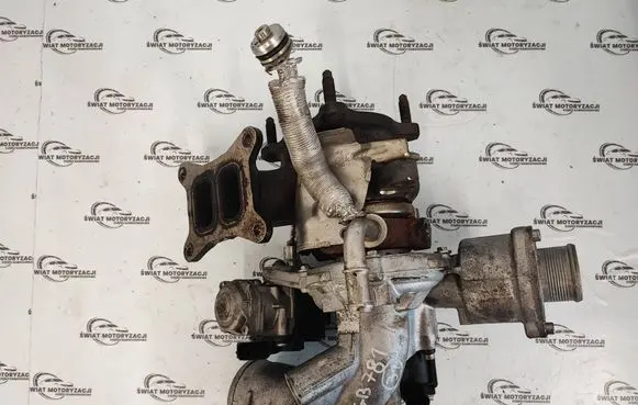 Audi A5 8T 8F Turbo 06L145701J