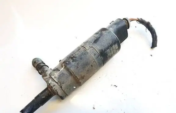 Seat Exeo (3R) Headlight washer pump 3b7955681