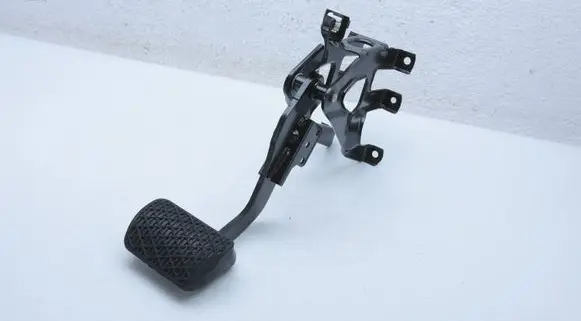 Mercedes-Benz Sprinter W907 W910 Brake pedal A9102900100 J2003121627 20200903