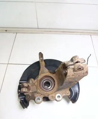 Ford C-MAX II Front wheel hub spindle knuckle AV613K171
