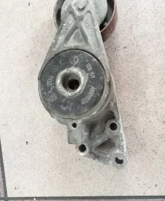 Volkswagen Golf IV Generator/alternator belt tensioner 414000