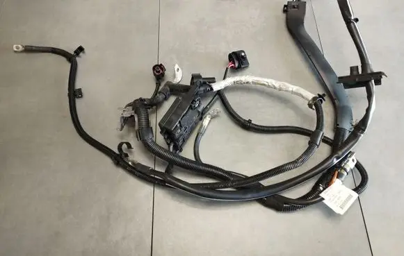 Audi A5 Sportback 8TA Wires (starter motor) 8K1971228J