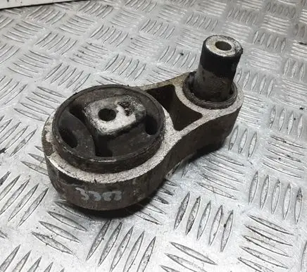 Ford Fiesta Engine mounting bracket